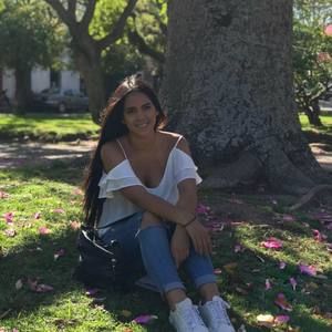 Meet your Posher, Sara